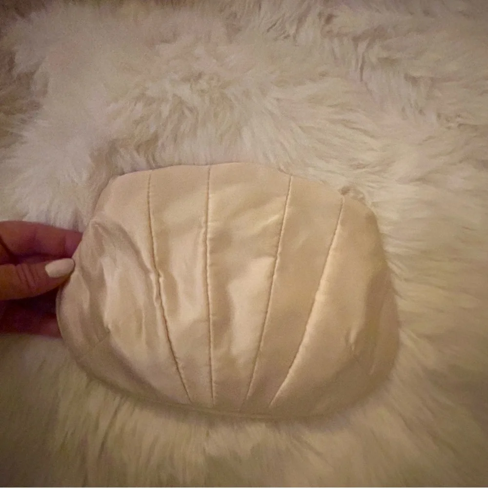 Vintage MCM Champagne Evening Bag Classic Scalloped Satin Clutch Strap Formal